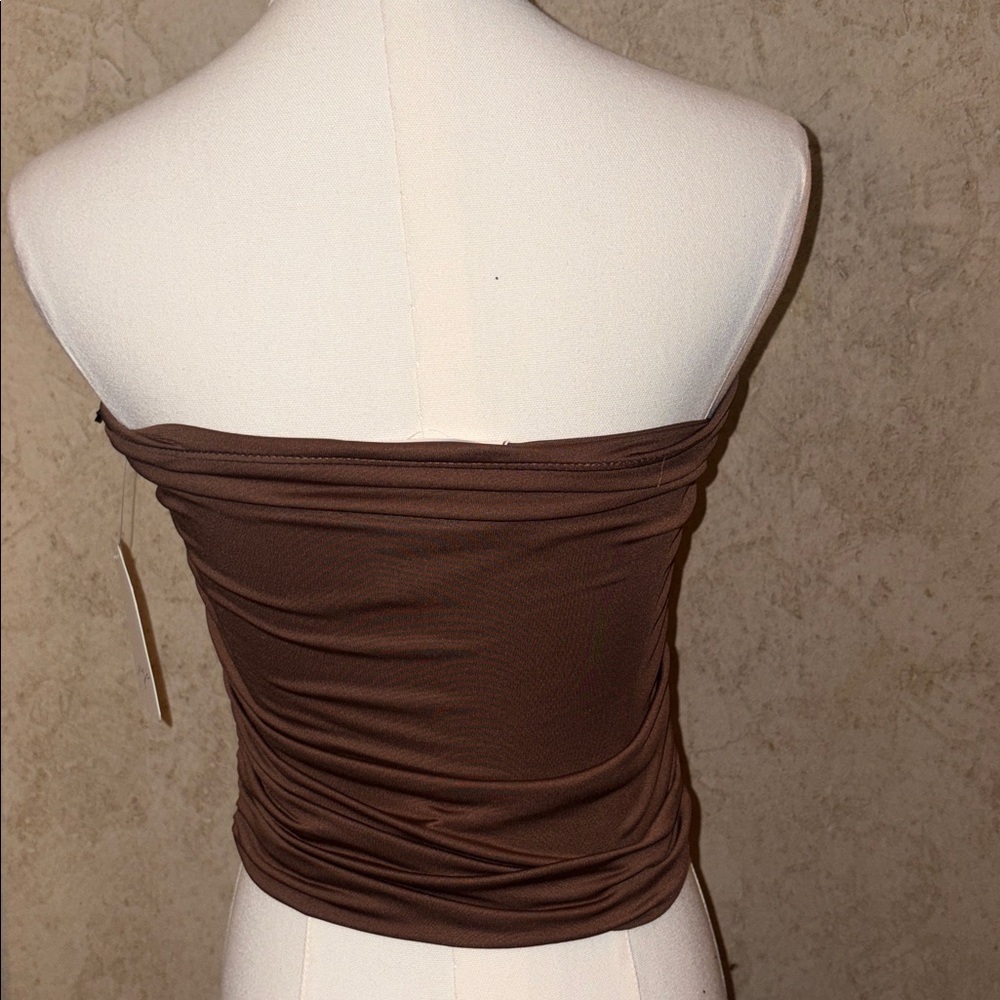 Gaze Brown Ruffle Strapless Top - Picture 4 of 8